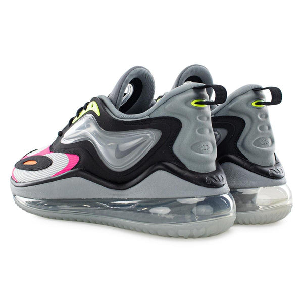 nike air max zephyr on feet