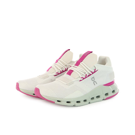 On Wmns Cloudnova 26.98125-