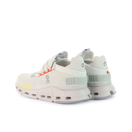 On Wmns Cloudnova 26.98982-