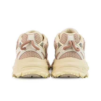 Lacoste L003 Neo Shot 49SFA0007-UH1-