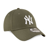 New Era New York Yankees MLB League Essential 940 Cap 80636010-