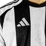 Adidas Juventus Turin Home Jersey Trikot IS8002-