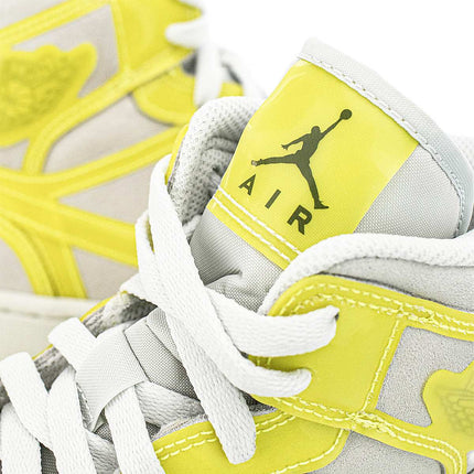 Jordan Wmns Air Jordan 1 Mid DA5552-107-