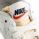 Nike Wmns Blazer Low Platform DJ0292-105-
