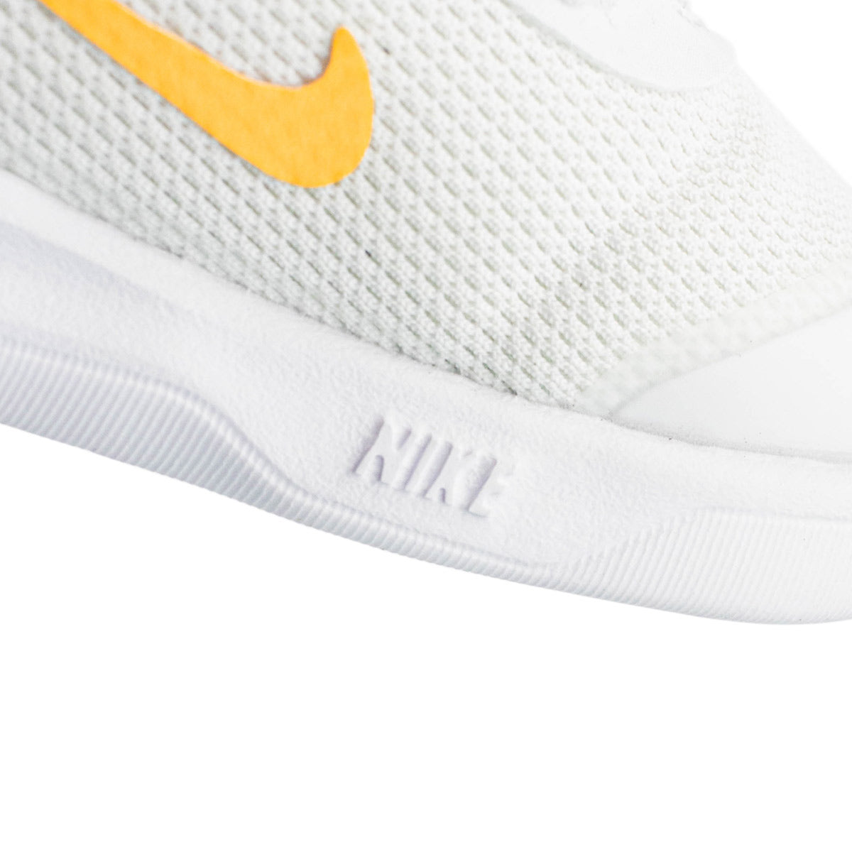 Nike Omni Multi-Court (TD) DM9028-102-
