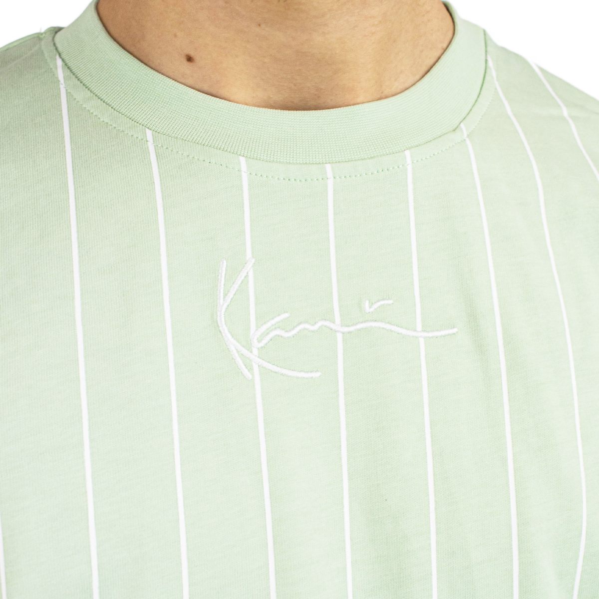 Karl Kani Small Signature Pinstripe T-Shirt 60376074-