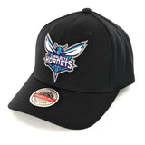 Mitchell & Ness Charlotte Hornets NBA Team Logo HC CR Snapback Cap HHSSINTL1245-CHOBLCK - schwarz-türkis