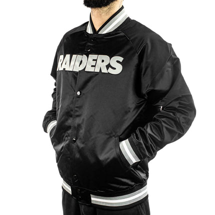 Mitchell & Ness Oakland Raiders NFL Lightweight Satin Jacke STJKMG18013-ORABLCK-