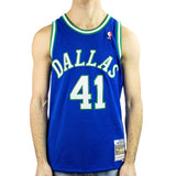 Mitchell & Ness Dallas Mavericks NBA Dirk Nowitzki #41 1998-99 2.0 Swingman Jersey Trikot SMJYGS18158-DMAROYA98DNO-