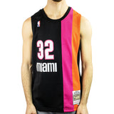 Mitchell & Ness Miami Heat NBA Shaquille O'Neal #32 2005-06 Swingman Jersey 2.0 Trikot SMJYCP19243-MHEBLCK05SON - schwarz-pink-orange-weiss