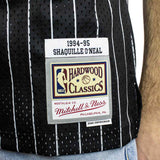 Mitchell & Ness Orlando Magic Shaquille O’Neal #32 1994-95 32 NBA Swingman Jersey 2.0 Trikot SMJYGS18191-OMABLCK94SON-