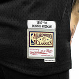 Mitchell & Ness Chicago Bulls Dennis Rodman #91 NBA Swingman Jersey 2.0 Trikot SMJYGS18152-CBUBLCK97DRD-