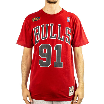 Mitchell & Ness Chicago Bulls Dennis Rodman NBA Name and Number T-Shirt BMTRINTL1074-CBUDRRED1-