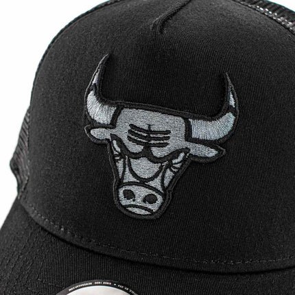 New Era Chicago Bulls NBA Black on Black Team Logo A-Frame Trucker Cap 12523913-