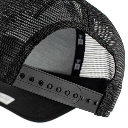 New Era Chicago Bulls NBA Black on Black Team Logo A-Frame Trucker Cap 12523913-