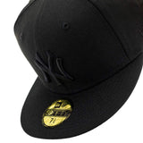 New Era New York Yankees 59Fifty MLB Basic Black on Black Fitted Cap 10000103-