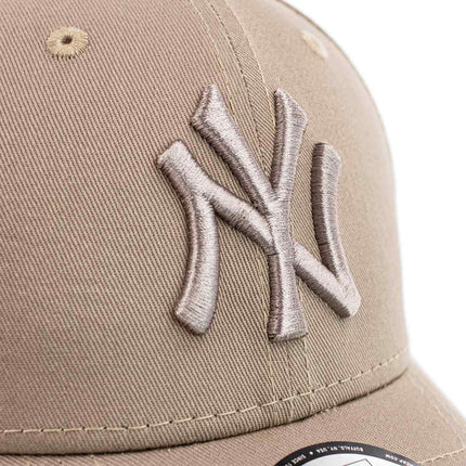 New Era New York Yankees MLB League Essential 940 Cap 60675512-
