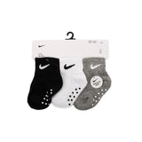 Nike Core Swoosh Gripper Socken 3 Paar 12 - 24 Monate NN0053-023 - schwarz-weiss-grau