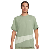 Nike Dri-Fit UV Hyverse T-Shirt FB8579-386 - grün