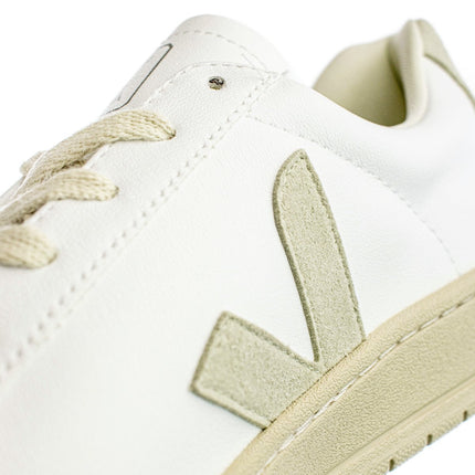 Veja Urca C.W.L White Natural UC0703134-