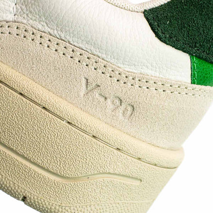 Veja V-90 O.T. Leather Extra White Cyprus VD2003384-