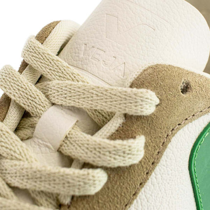 Veja V-10 ChromeFree Leather White Emeraude Sahara VX0503146-