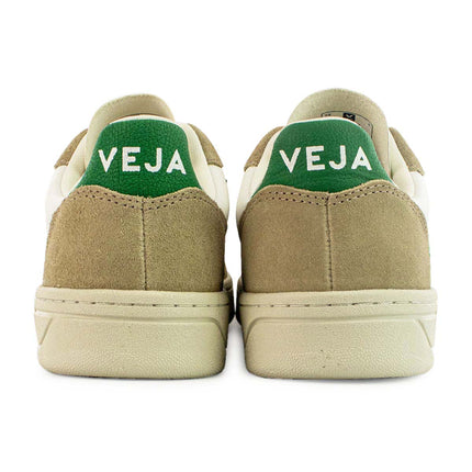 Veja V-10 ChromeFree Leather White Emeraude Sahara VX0503146-