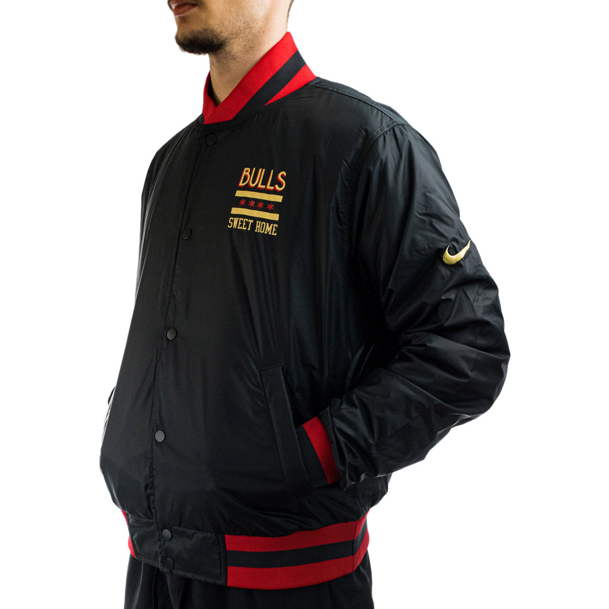 NIKE NBA CHICAGO BULLS CITY EDITION COURTSIDE JACKET ANTHRACITE pour  €142,50