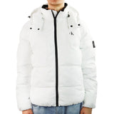 Calvin Klein Essentials Non-Daunen Winter Jacke J319057-0K4 - weiss