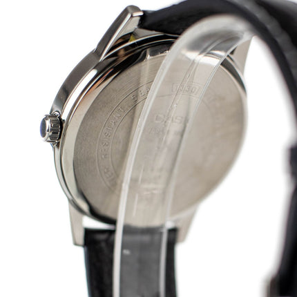 Casio Retro Analog Armband Uhr MTP-1303PL-1AVEF-