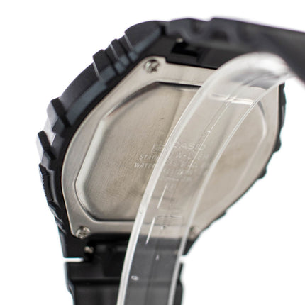 Casio Retro Digital Armband Uhr W-216H-1AVEF - schwarz-rot