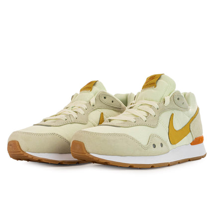 Nike Venture Runner CK2944-100-