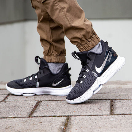 Nike Lebron Witness 5 CQ9380-001-