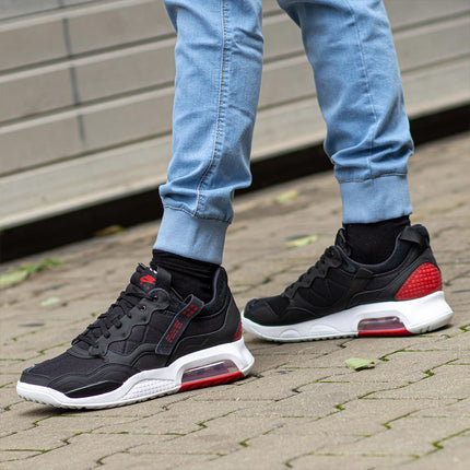 Jordan MA2 CV8122-006-