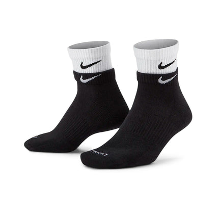Nike Everyday Plus Cushioned Quarter Socken 1 Paar DH4058-011-
