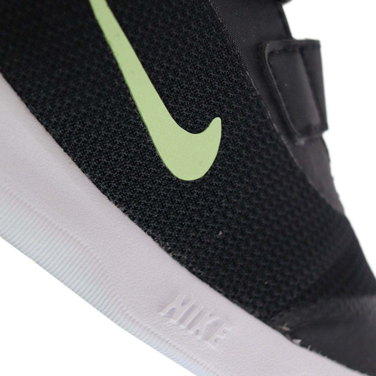 Nike Omni Multi-Court (TD) DM9028-003-