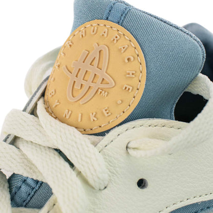 Nike Wmns Air Huarache Special Edition DQ0117-100-