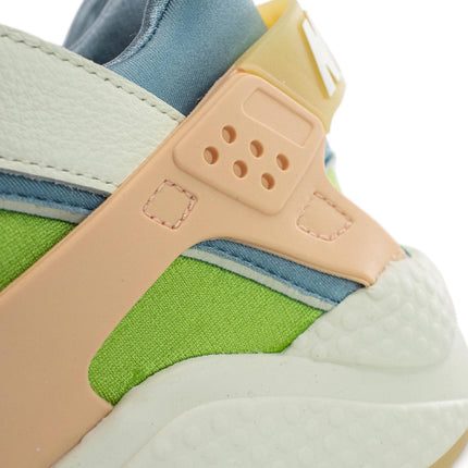 Nike Wmns Air Huarache Special Edition DQ0117-100-