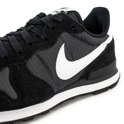 Nike Wmns Internationalist DR7886-001-