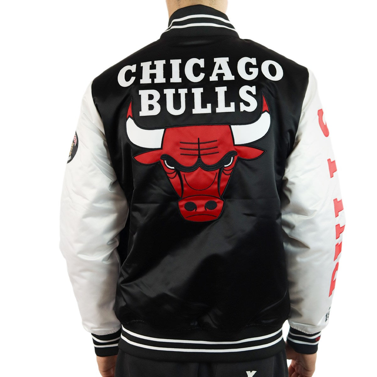 Mitchell & Ness Chicago Bulls NBA Team Origins Varsity Satin Jacke OJBF4854-CBUYYPPPBKWH-