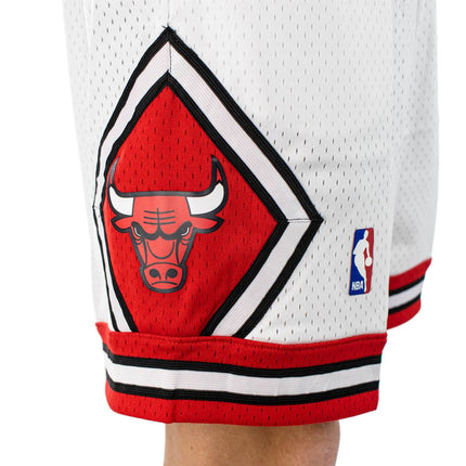 Mitchell & Ness Chicago Bulls NBA 1997 Swingman 2.0 Short SMSHCP18151-CBUWHIT97-