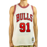 Mitchell & Ness Chicago Bulls NBA Dennis Rodman 1997 Swingman Jersey Trikot TFSM5052-CBU97DRDOFWH - creme