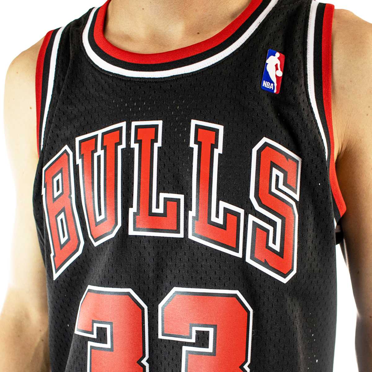 Mitchell & Ness Chicago Bulls NBA Scottie Pippen #33 Swingman Jersey 2.0 Trikot SMJYGS18151-CBUBLCK97SPI-