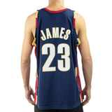 Mitchell & Ness Cleveland Cavaliers NBA Lebron James #23 2.0 Swingman Jersey Trikot SMJYGS18156-CCANAVY08LJA-