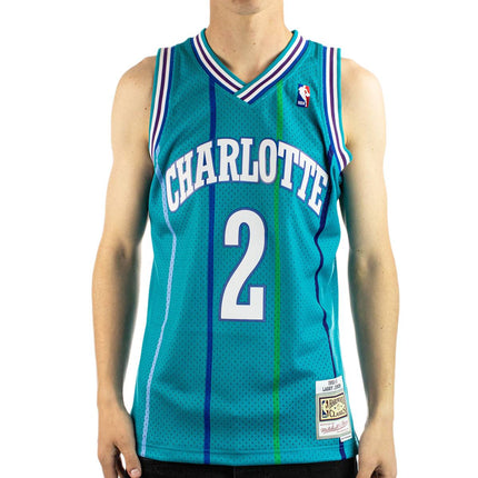 Mitchell & Ness Charlotte Hornets NBA Larry Johnson # 2 1991-92 Swingman Jersey 2.0 Trikot SMJYGS18147-CHOTEAL92LJO-
