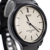 Casio Retro Wrist Watch Analog Armbanduhr MW-240-7EVEF - schwarz-weiss