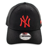 New Era 940 New York Yankees MLB League Essential Cap 12380594-