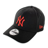 New Era 940 New York Yankees MLB League Essential Cap 12380594 - schwarz-rot