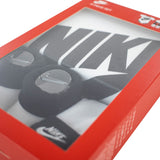 Nike Baby Set Futura Logo Box Mütze Strampler Socken Set 6-12 Monate MN0073-001-
