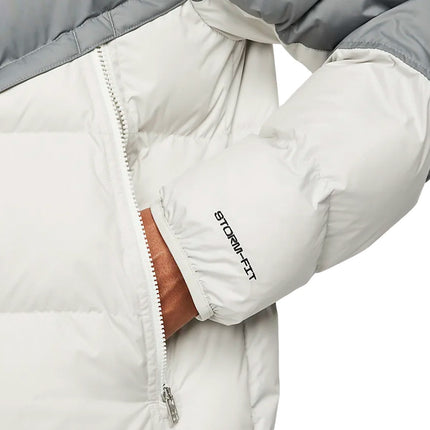 Nike Storm Fit PRIMALOFT® Hooded Winter Jacke DR9605-084-